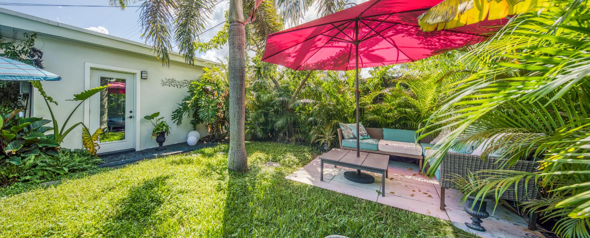 NORTH LAKE WORTH - Residential Lease