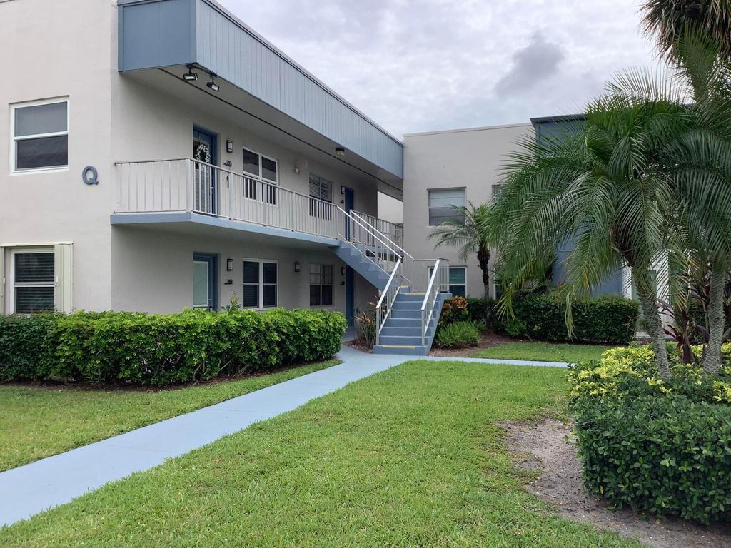 Photo of 794 Normandy Q, Delray Beach, FL 33484 (MLS # B26023645)