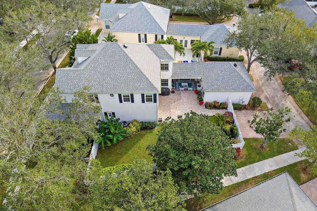 Photo of 174 Honeysuckle Drive, Jupiter, FL 33458 (MLS # R10945744)