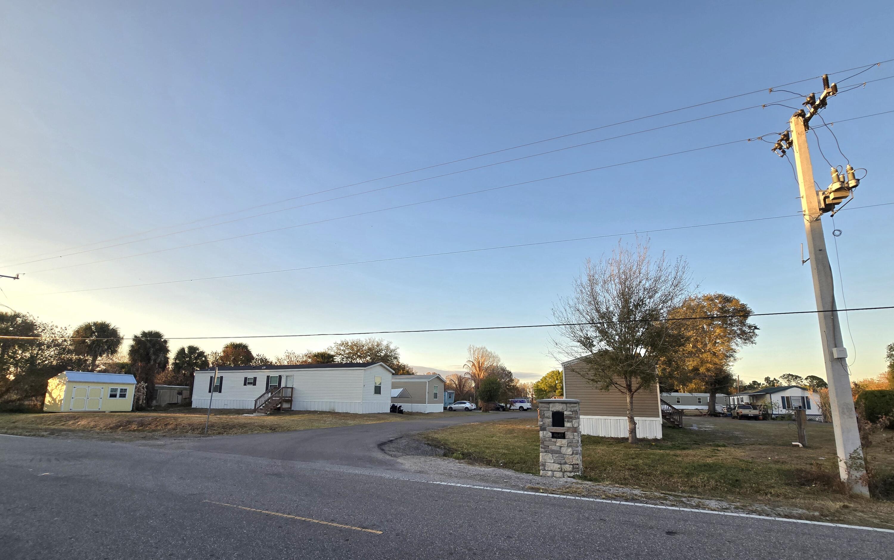 AN UNRECORDED SUBDIVISION - Residential Lease