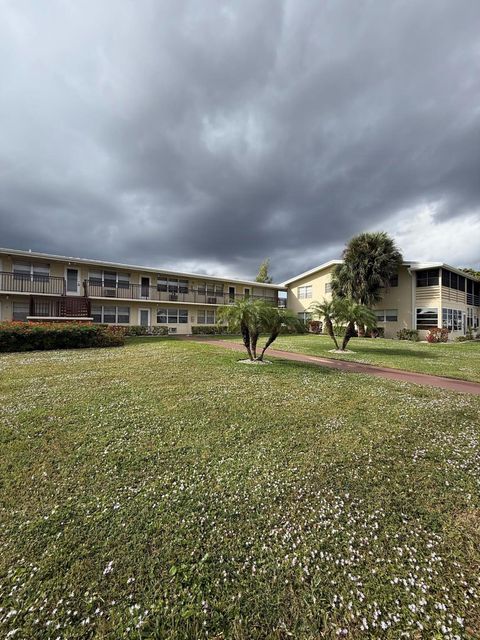 151 Andover F West Palm Beach FL 33417