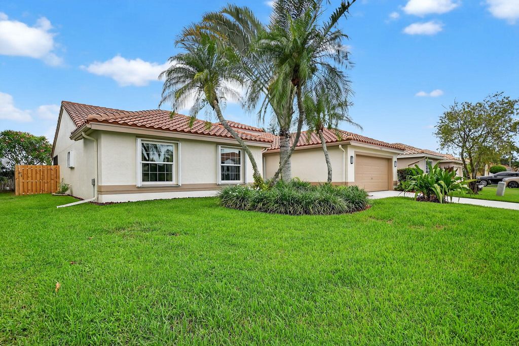 Photo of 5669 Descartes Circle, Boynton Beach, FL 33472 (MLS # R11106118)