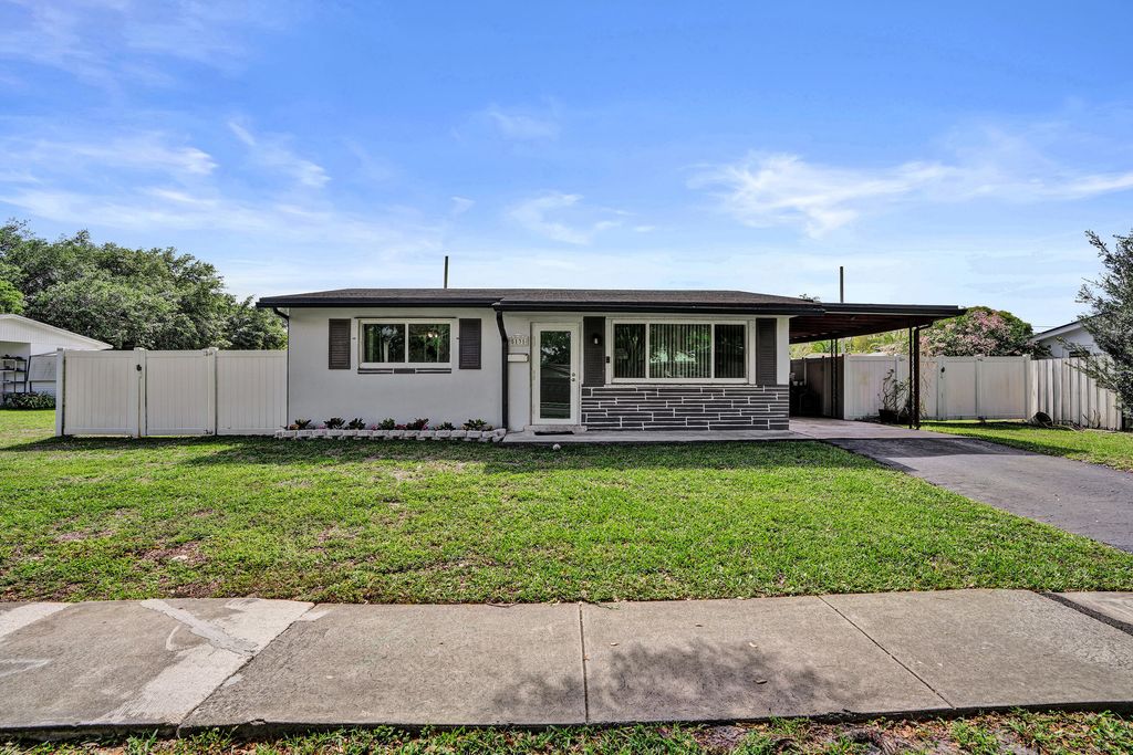 Photo of 5131 SW 92nd Terrace, Cooper City, FL 33328 (MLS # B26014364)