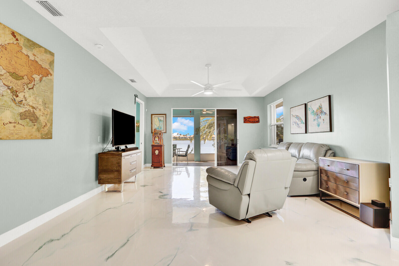 LAKESHORE AT SANDS, A CONDOMINIUM - Residential