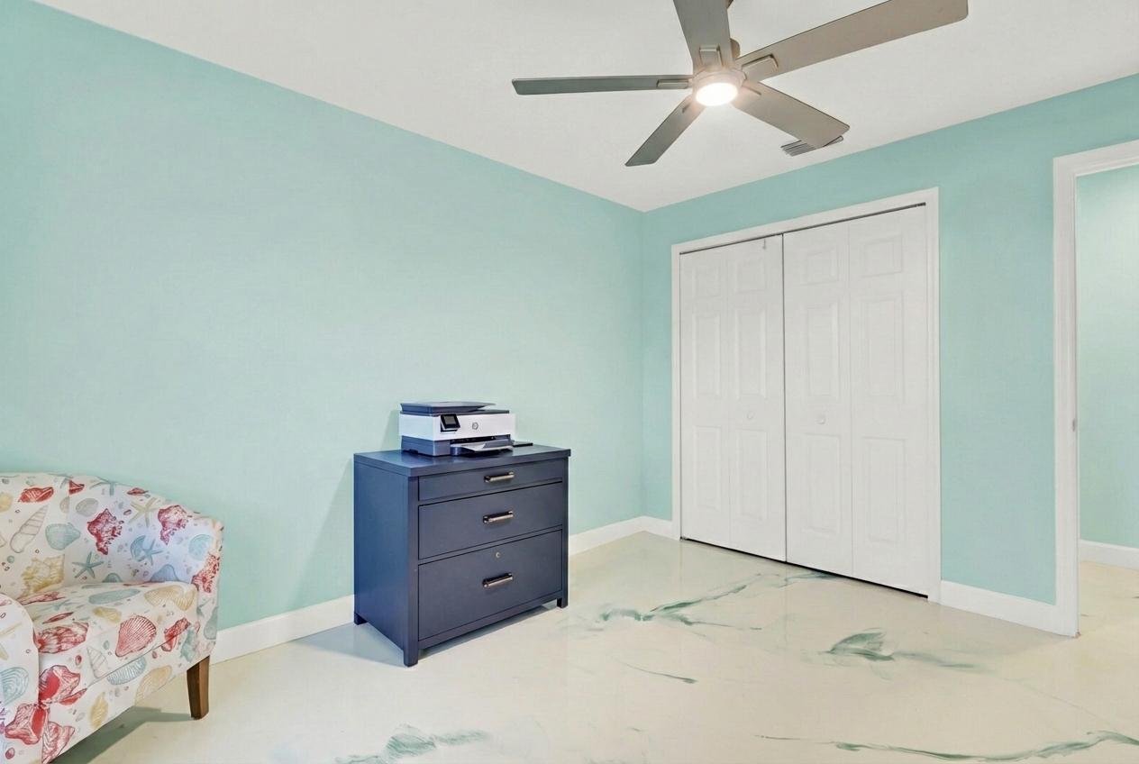 LAKESHORE AT SANDS, A CONDOMINIUM - Residential