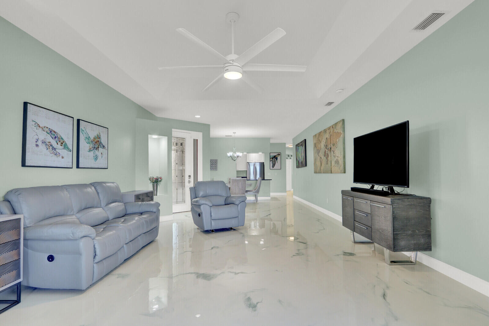 LAKESHORE AT SANDS, A CONDOMINIUM - Residential