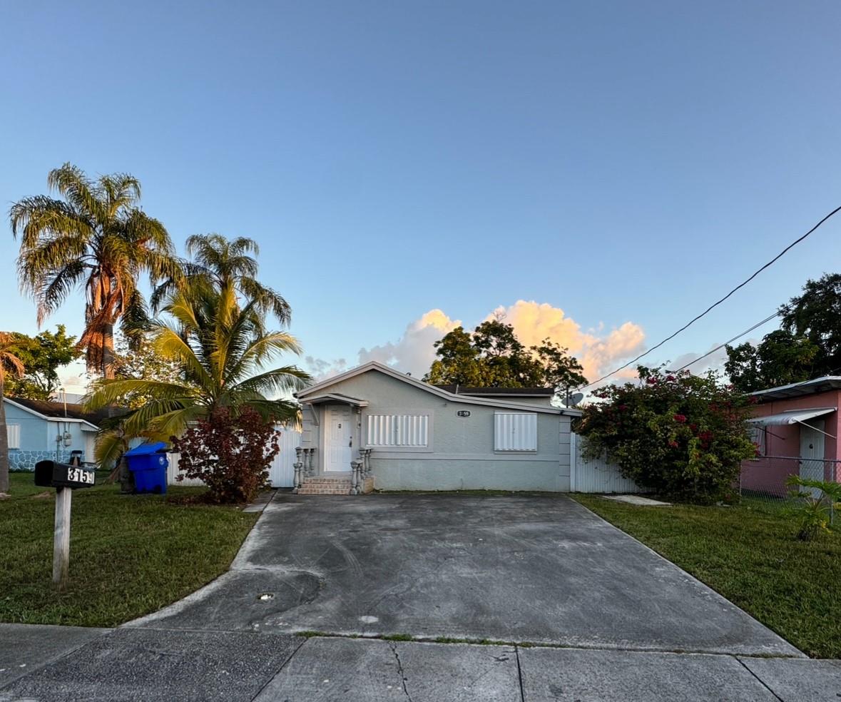 3159 NW 67th St, Miami, FL, 33147/$329,900 3 3159 NW 67th St