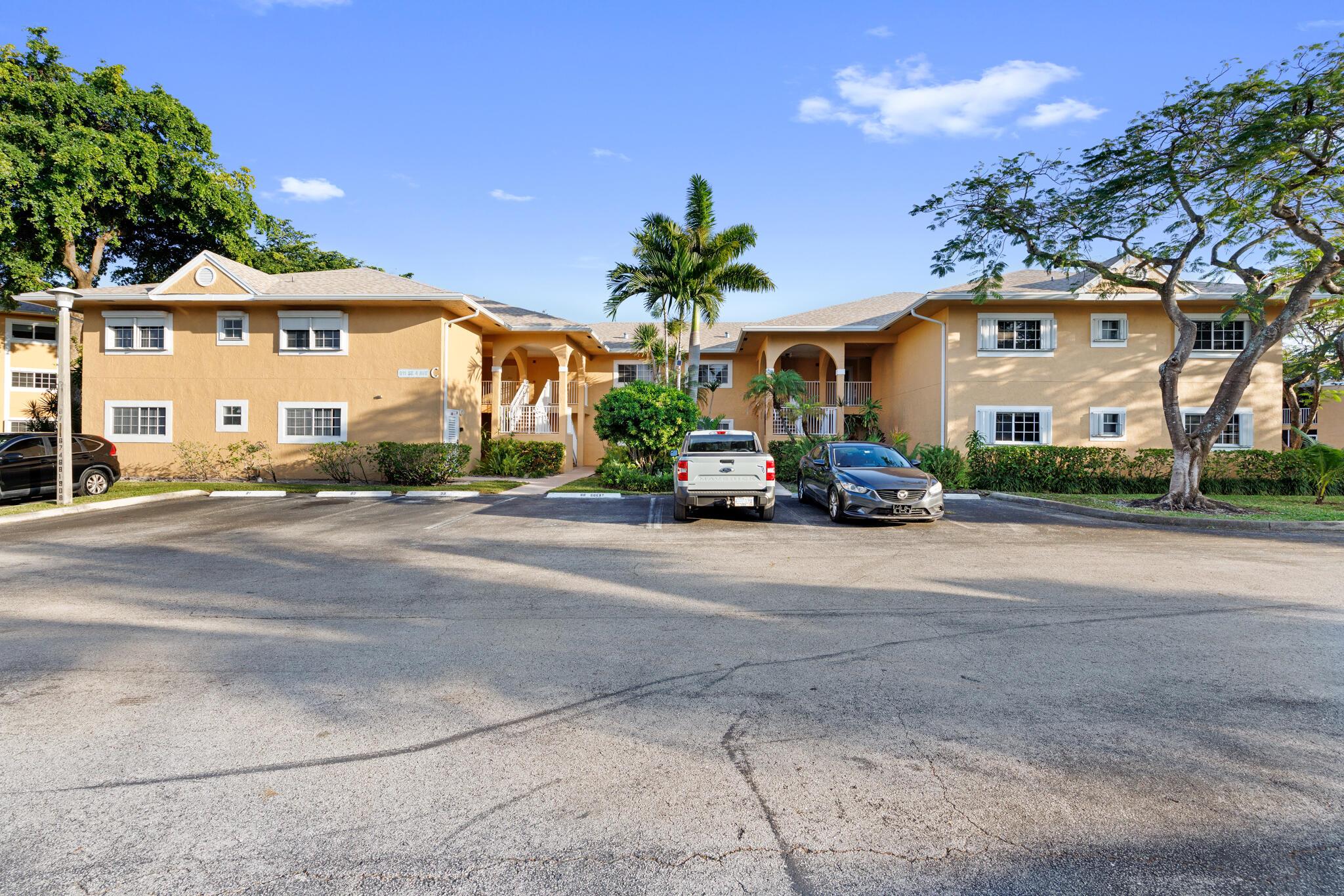 CHATEAU DE VILLE CONDO - Residential Lease