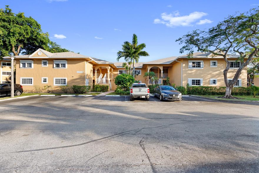 Beautiful property ready for you to call home. 2/2 oversized modern living with updated kitchen with Stainless Appliances, in-unit washer/dryer with advanced technology, beautiful tile floors, vaulted ceilings, private screened balcony, storage closet. The community features a heated pool and clubhouse. Property is close proximity to Hollywood beach, Dania Beach Pier, stores, Fort Lauderdale Airport, city access, and nightlife.