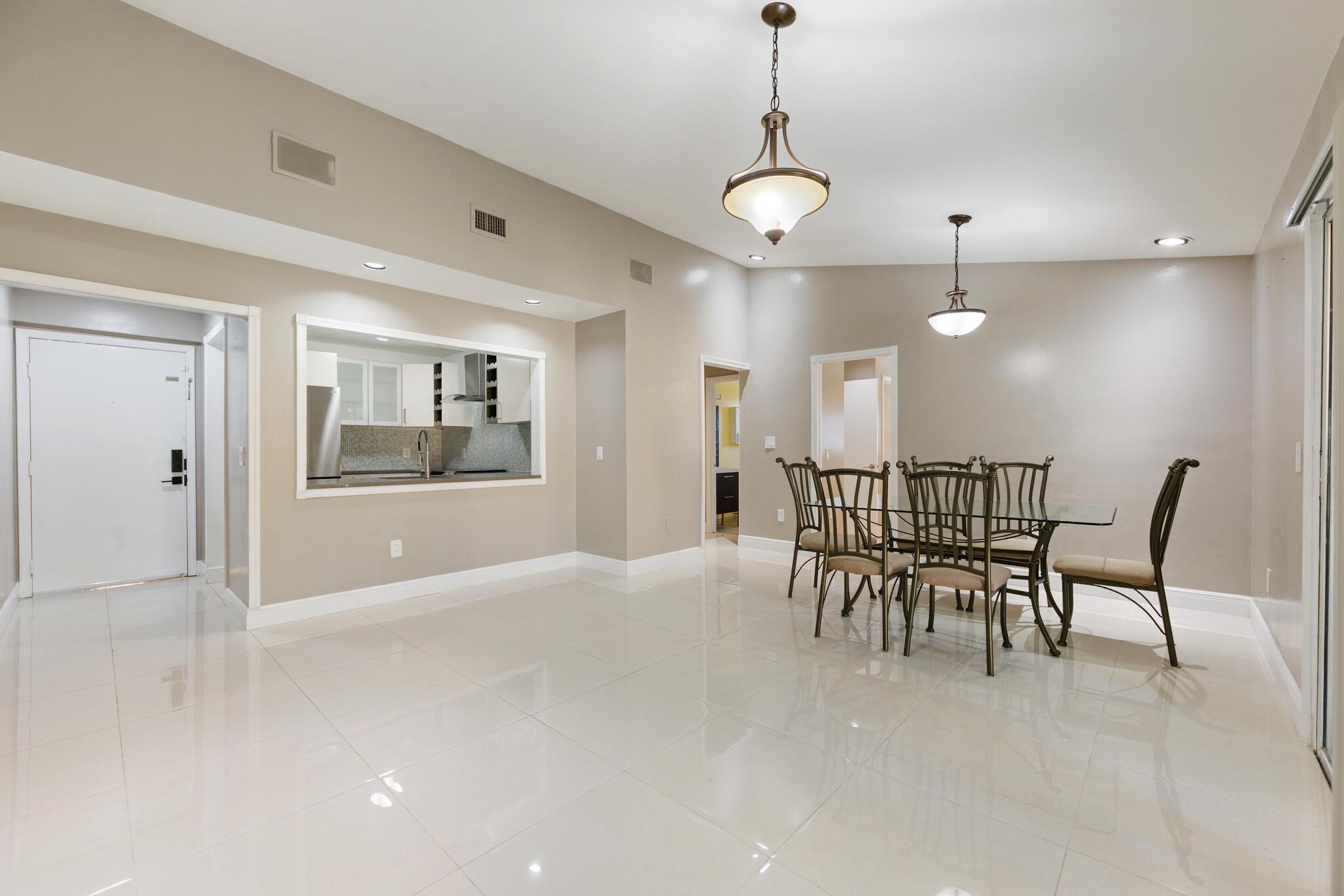 CHATEAU DE VILLE CONDO - Residential Lease