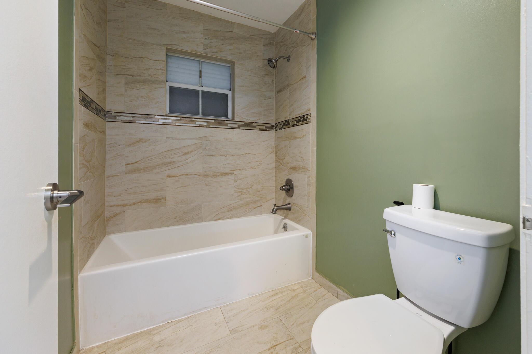 CHATEAU DE VILLE CONDO - Residential Lease