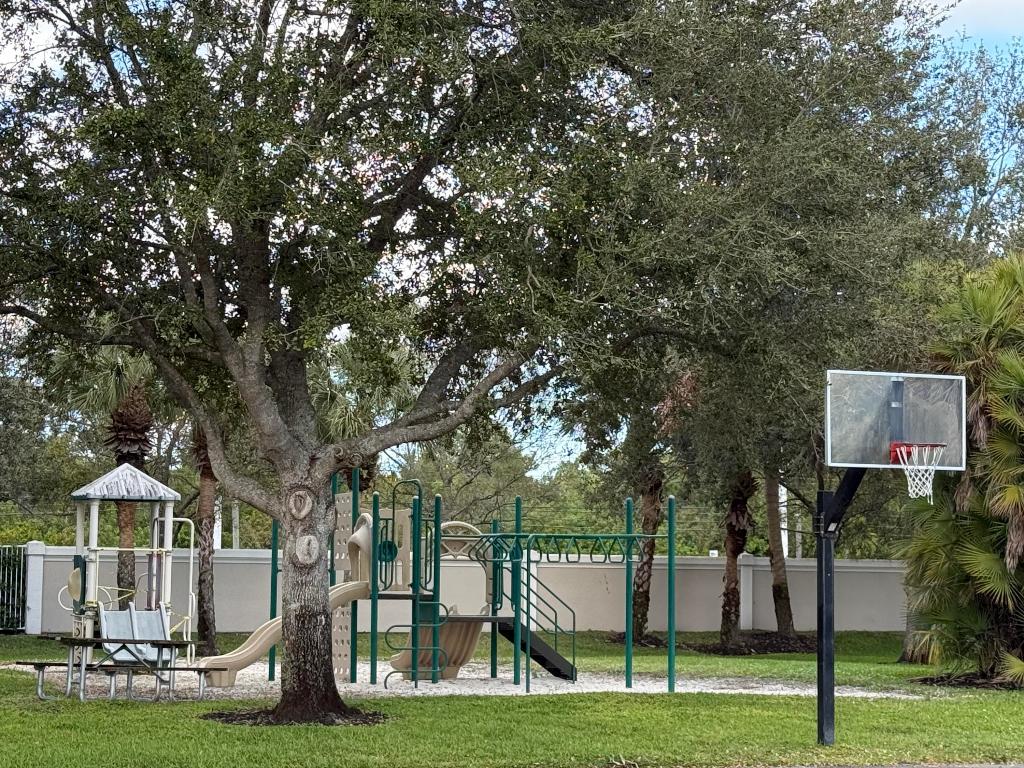 CEDAR CREEK RANCH - Residential