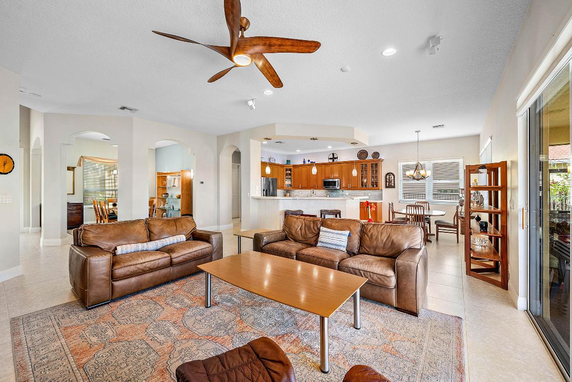 CEDAR CREEK RANCH - Residential