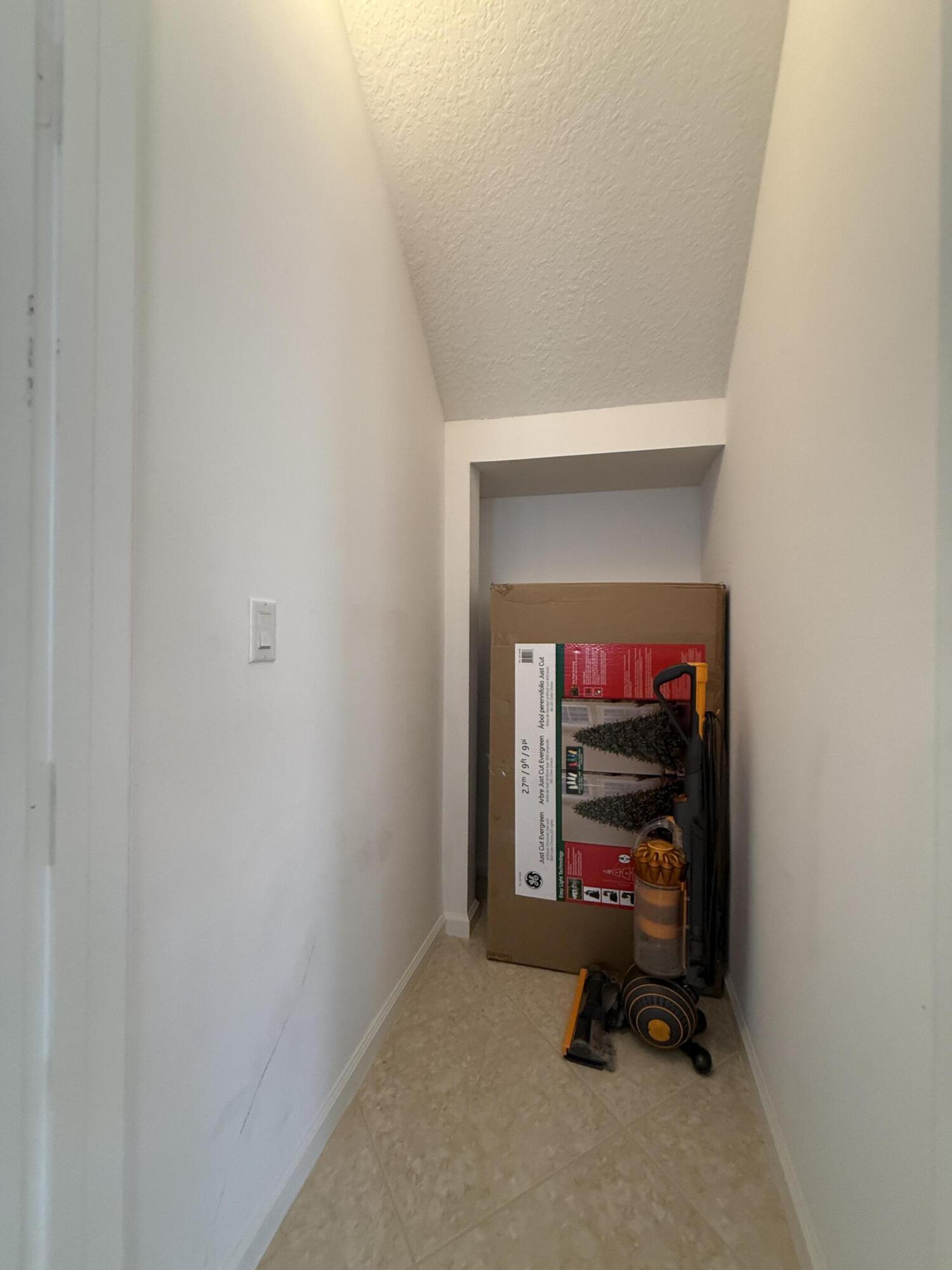 CEDAR CREEK RANCH - Residential