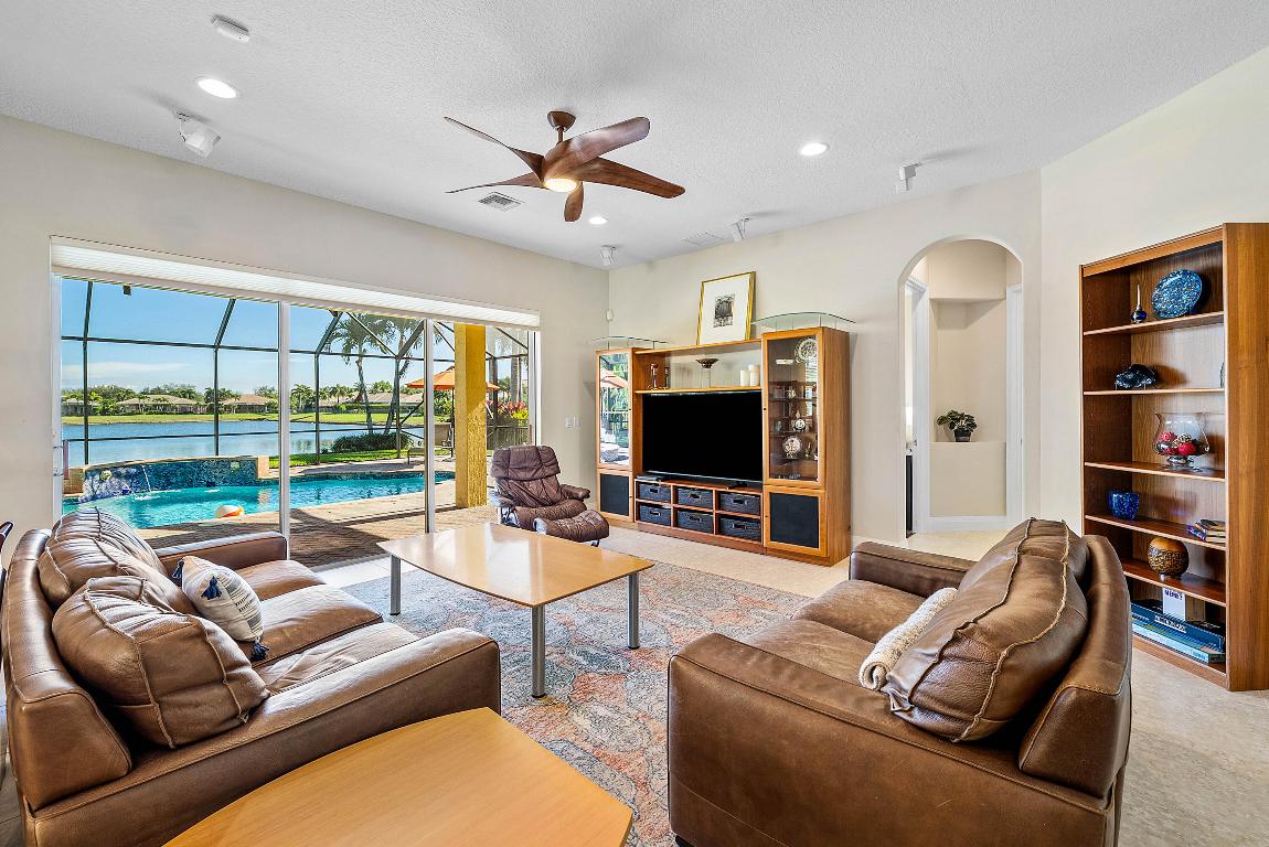 CEDAR CREEK RANCH - Residential