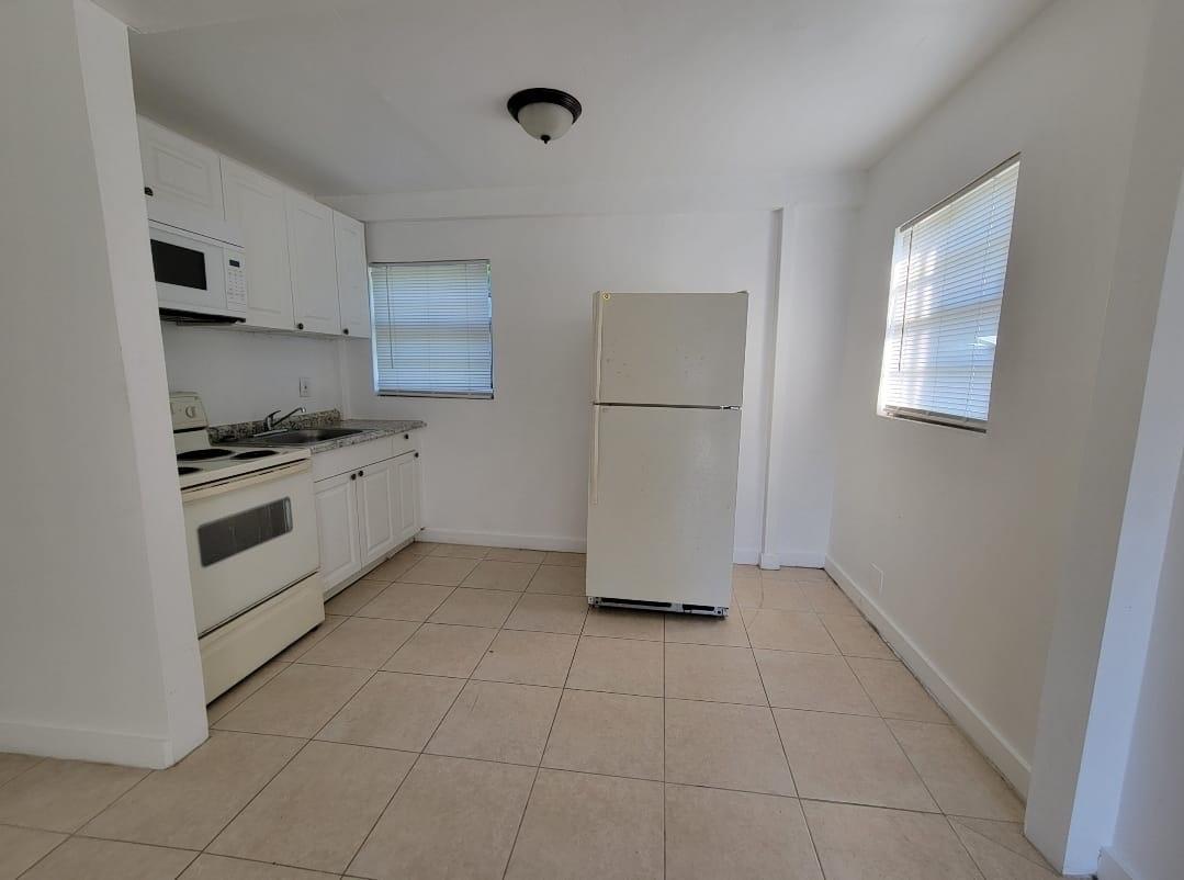 ROGERS ADDN - Residential Lease
