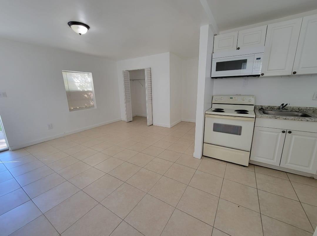 ROGERS ADDN - Residential Lease