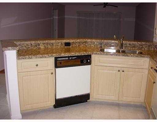 2205 S Cypress Bend Dr 307