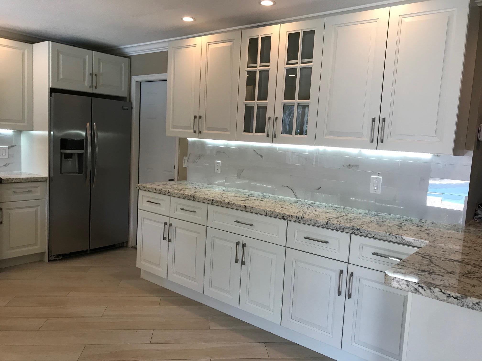 SHOREWOOD - Residential Lease