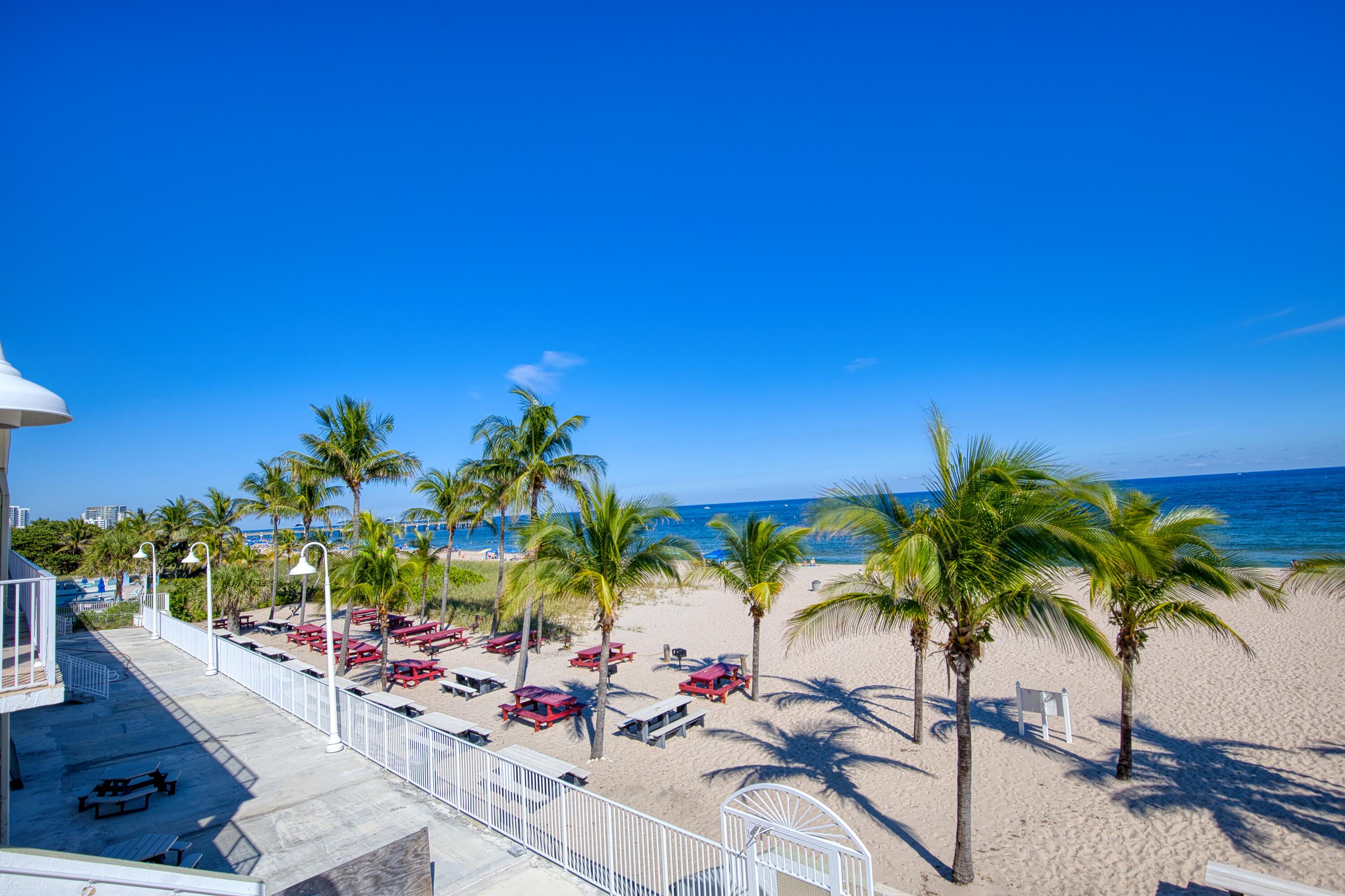 POMPANO BEACH CLUB CONDO - Residential Lease