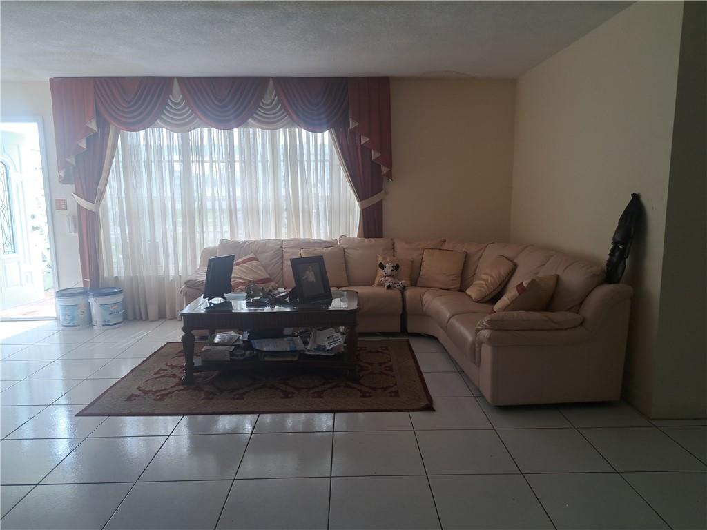 Lauderdale Lakes North Ga - Residential