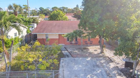 A home in Greenacres