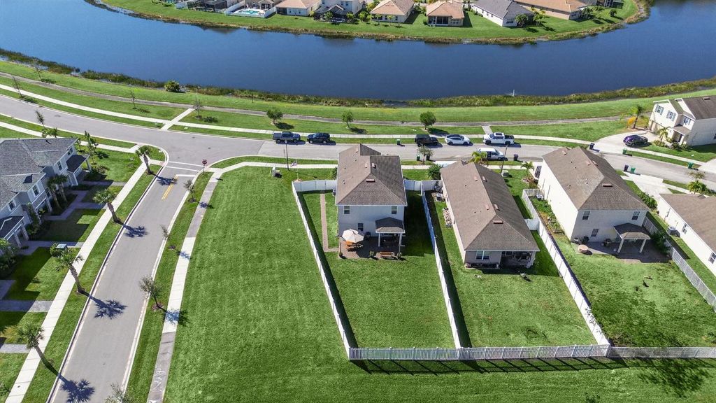 Photo of 10086 SW Newberry Avenue, Port Saint Lucie, FL 34987 (MLS # R11155800)