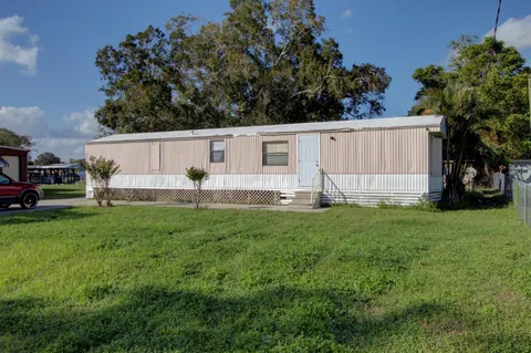 3247 SE 27th Street, Okeechobee, FL 34974 - MLS#: R11036685