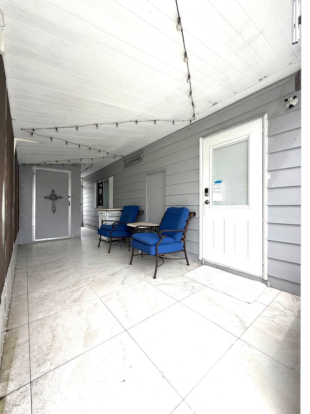 3319 NW 64th Court, Coconut Creek, FL, 33073/$119,900 4 3319 NW 64th Court