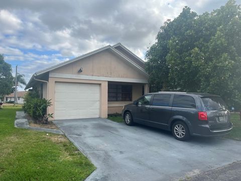 5240 Kim Court West Palm Beach FL 33414