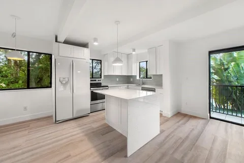 1125 S Flagler Ave Unit 515, Pompano Beach, FL MLS: F10500784