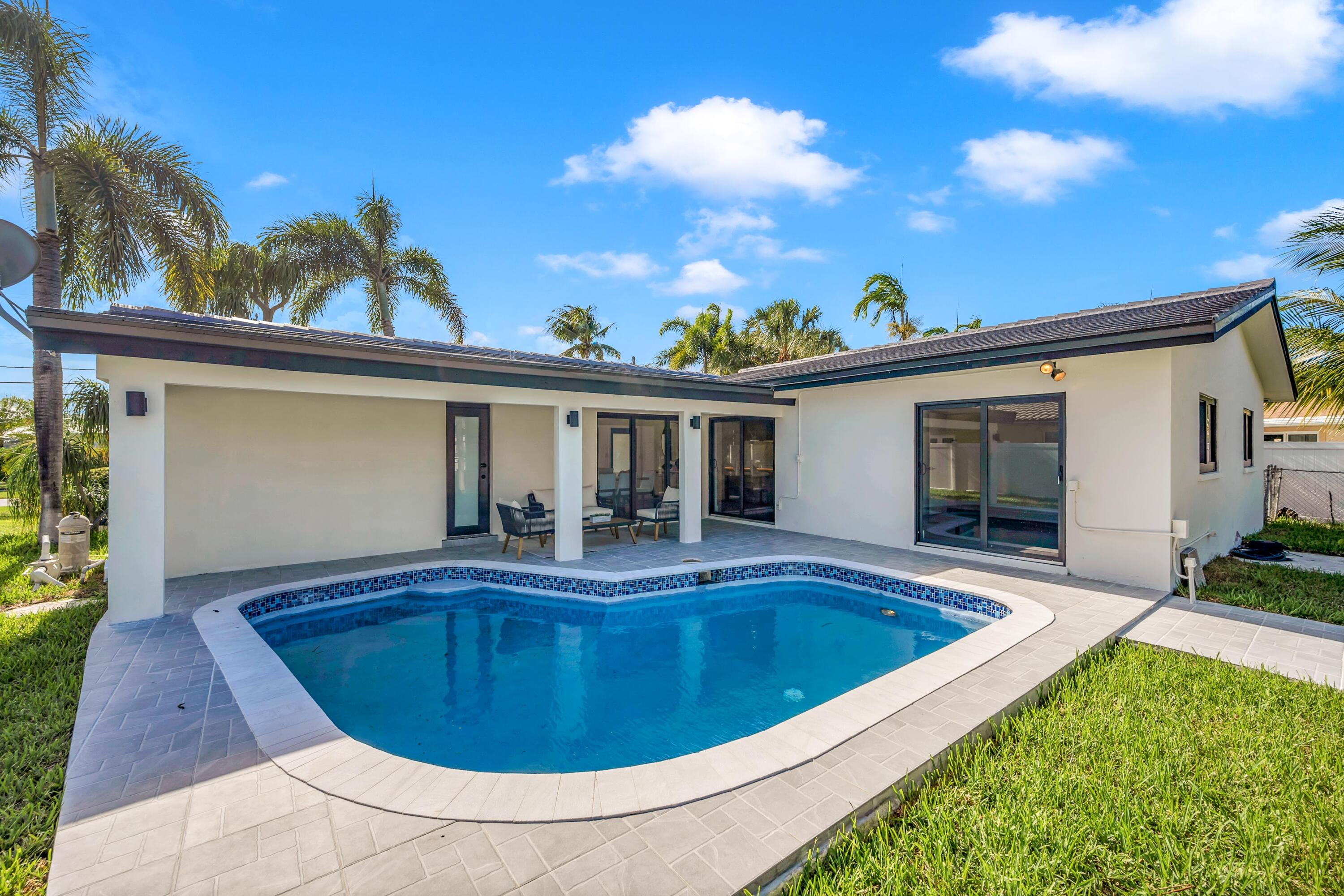 CYPRESS LAKE ESTATES - Residential