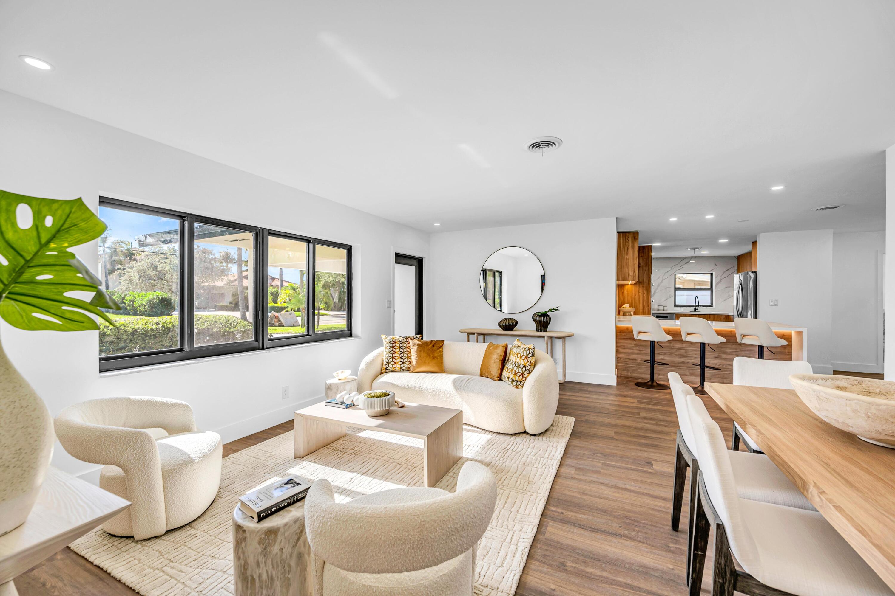 CYPRESS LAKE ESTATES - Residential