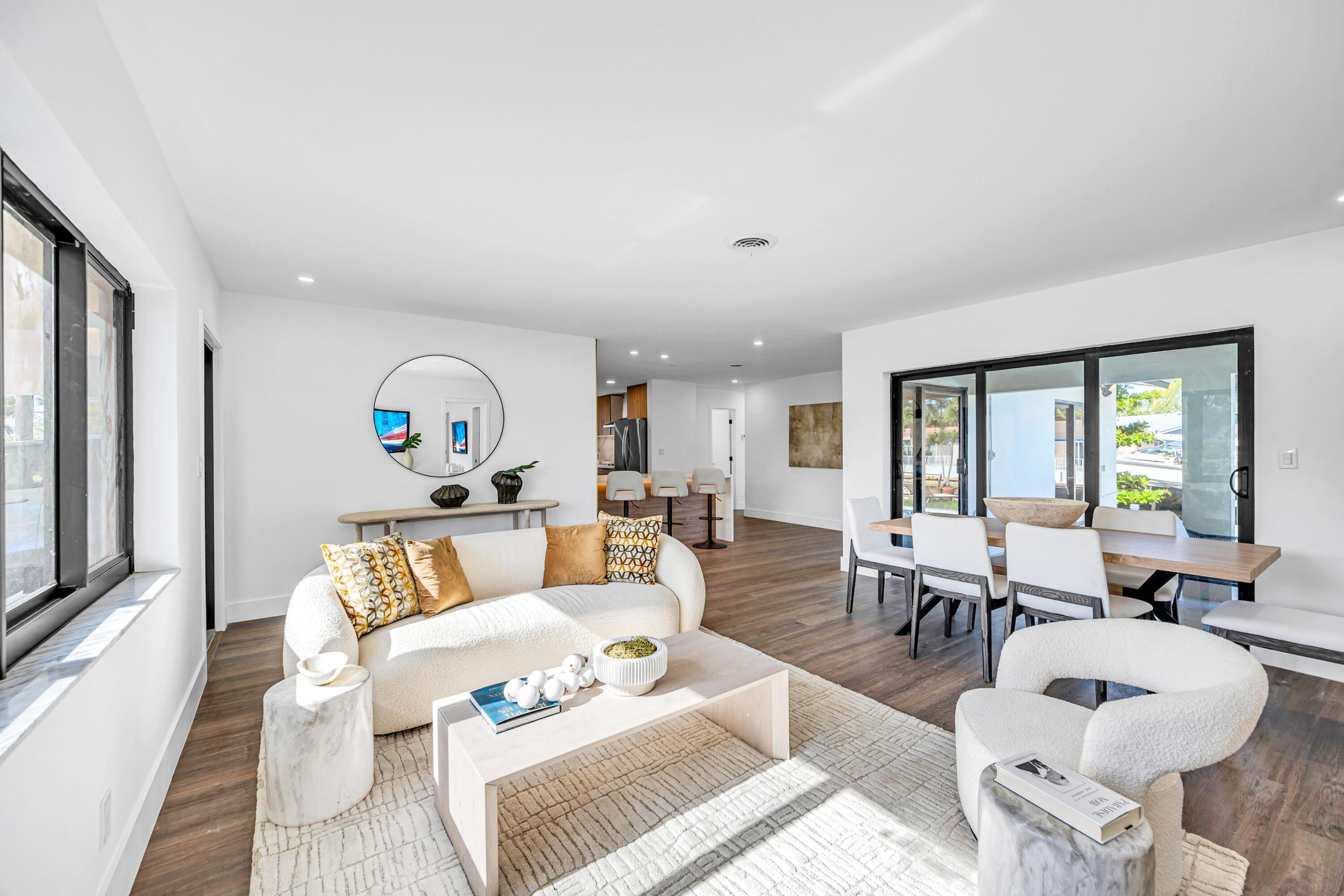 CYPRESS LAKE ESTATES - Residential