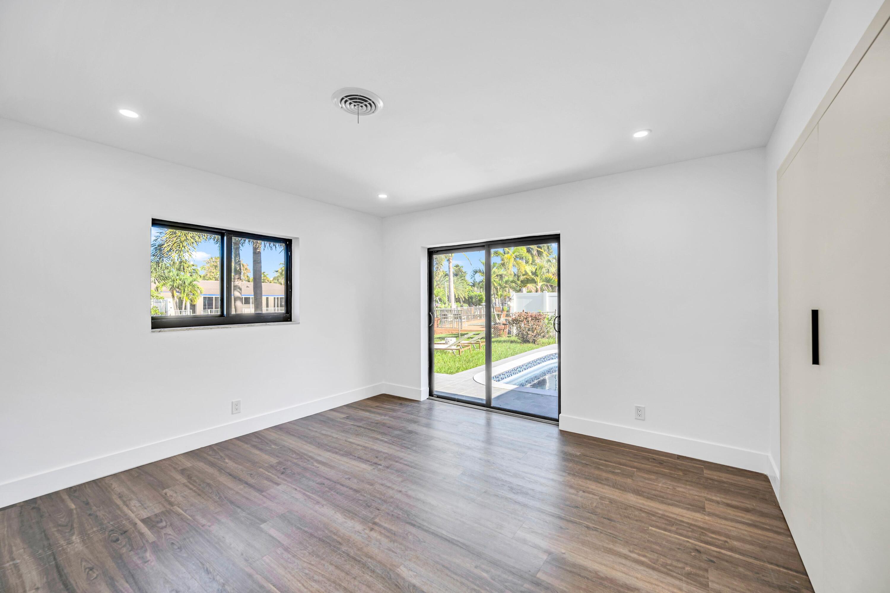 CYPRESS LAKE ESTATES - Residential