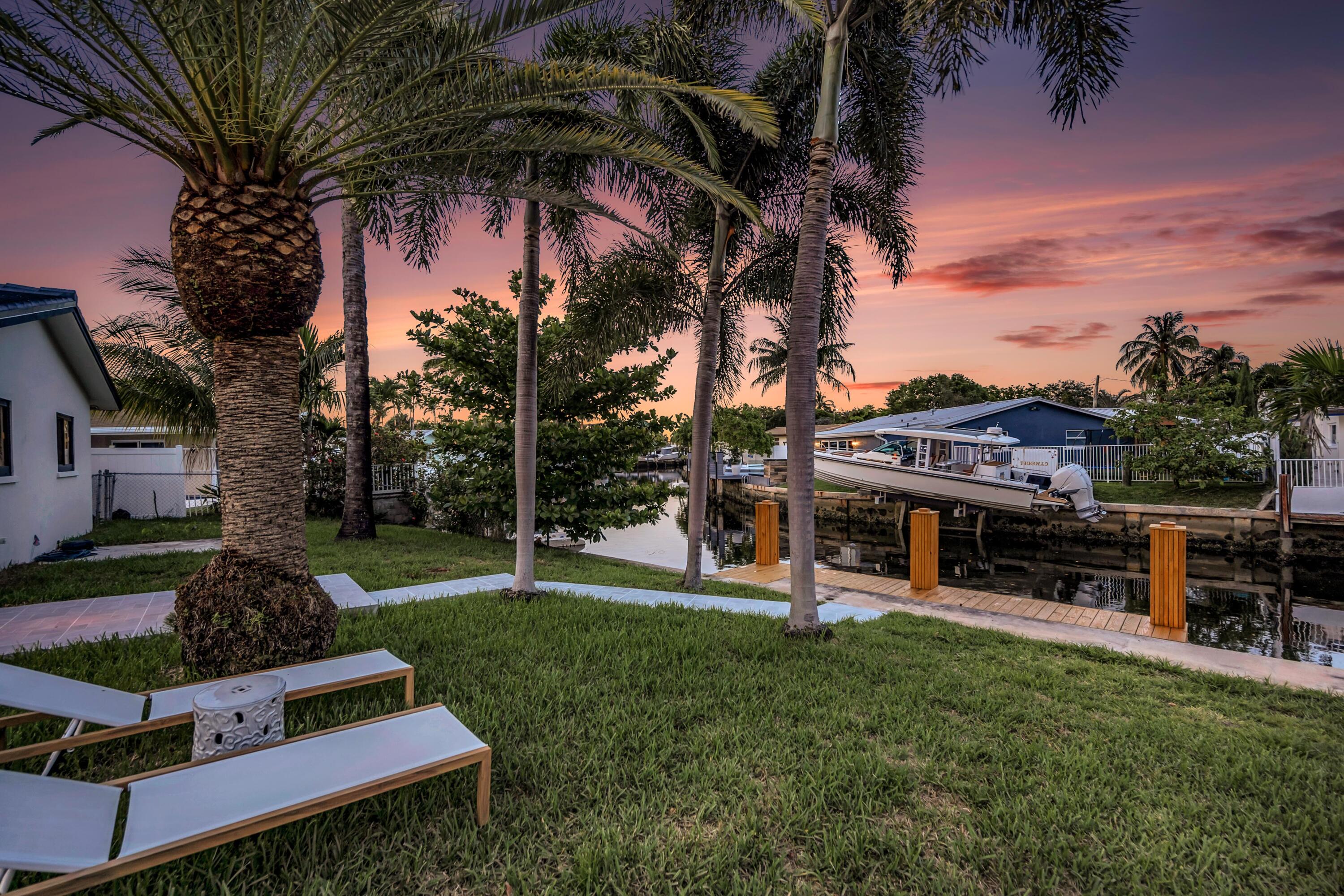 CYPRESS LAKE ESTATES - Residential