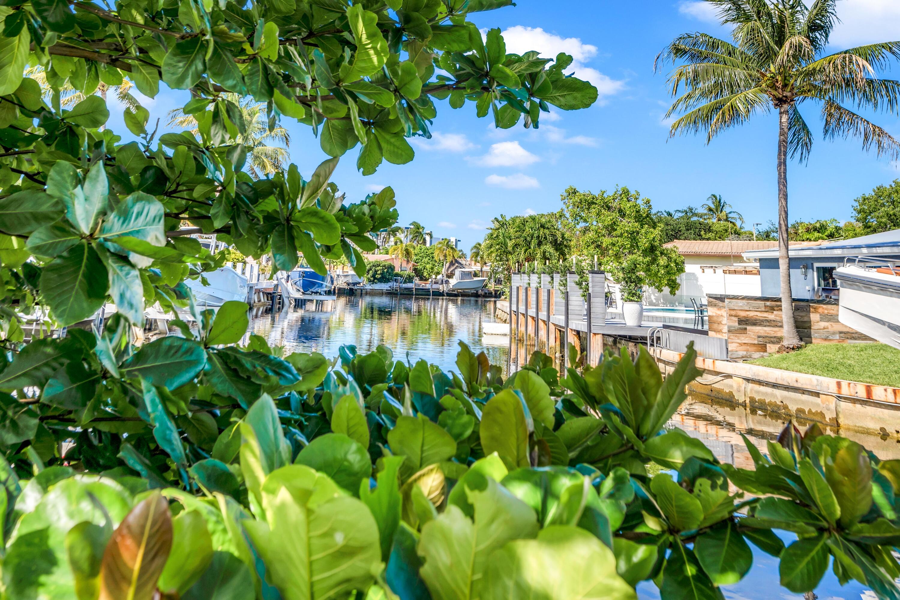 CYPRESS LAKE ESTATES - Residential