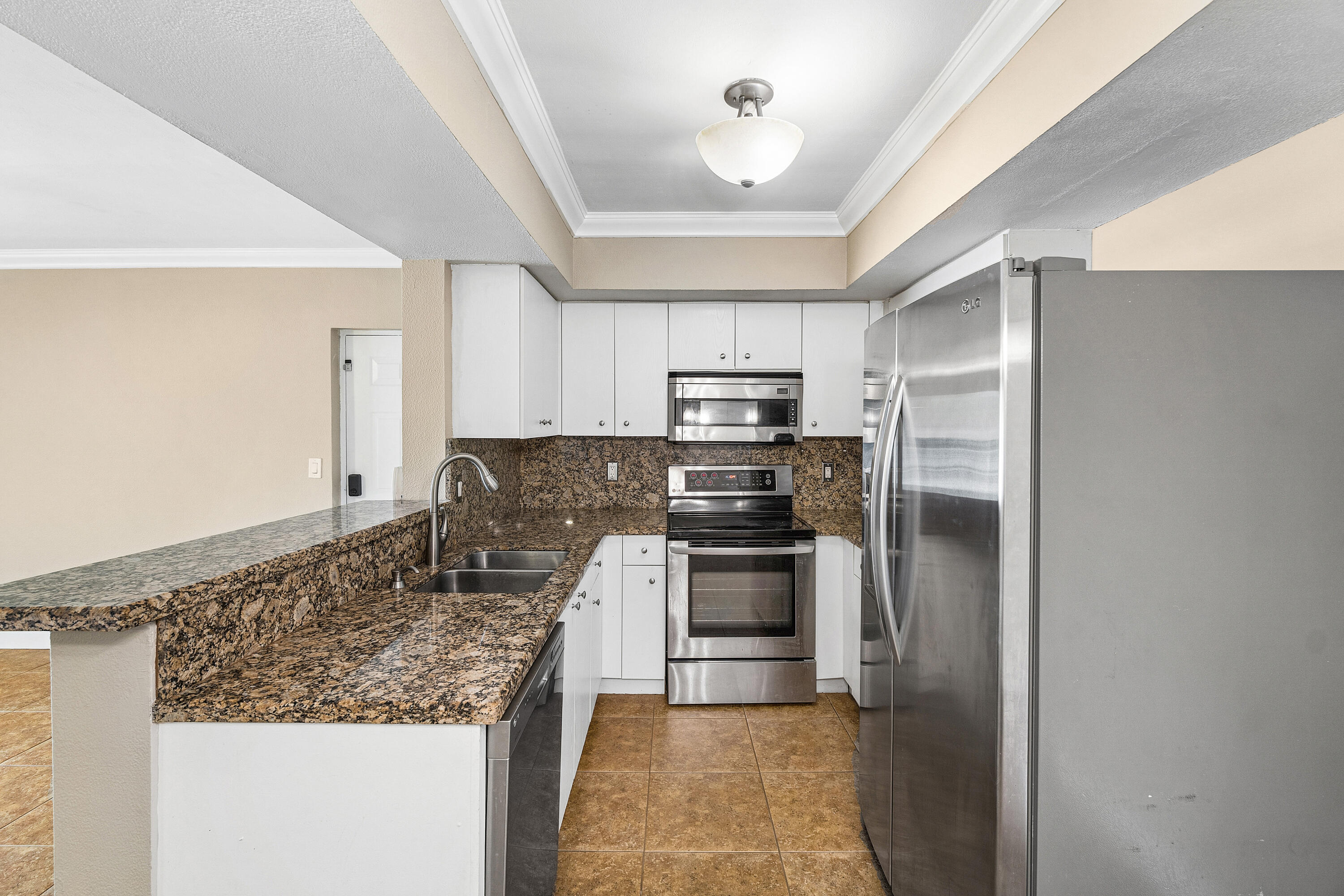 CLUB CARIBE CONDO - Residential