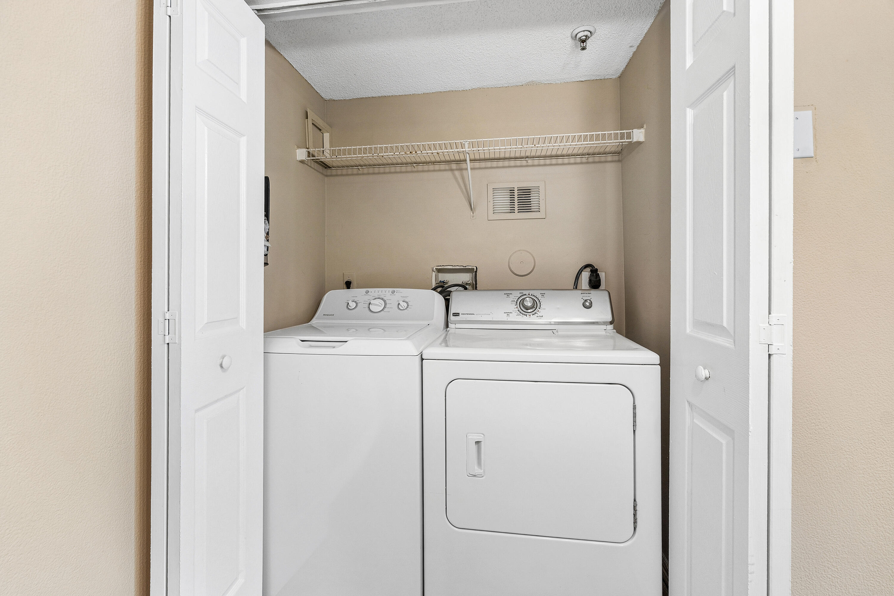 CLUB CARIBE CONDO - Residential