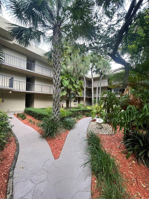 10855 SW 112th Ave 218 Miami FL 33176