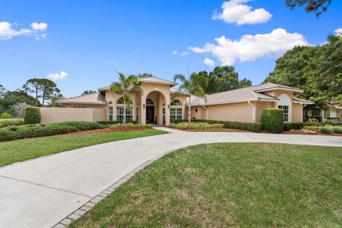 Photo of 7310 Reserve Creek Drive, Port Saint Lucie, FL 34986 (MLS # B26043392)