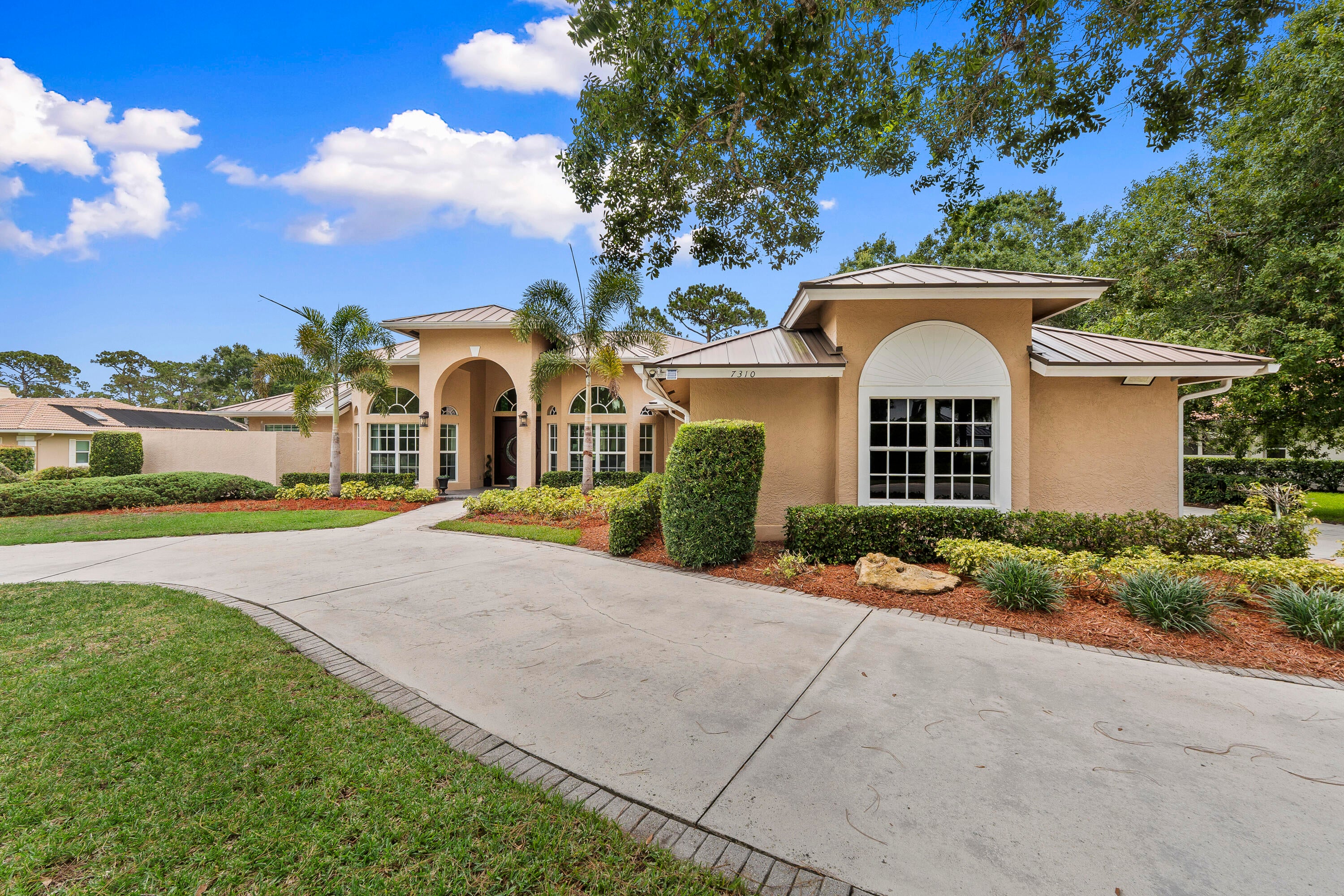7310 Reserve Creek Drive