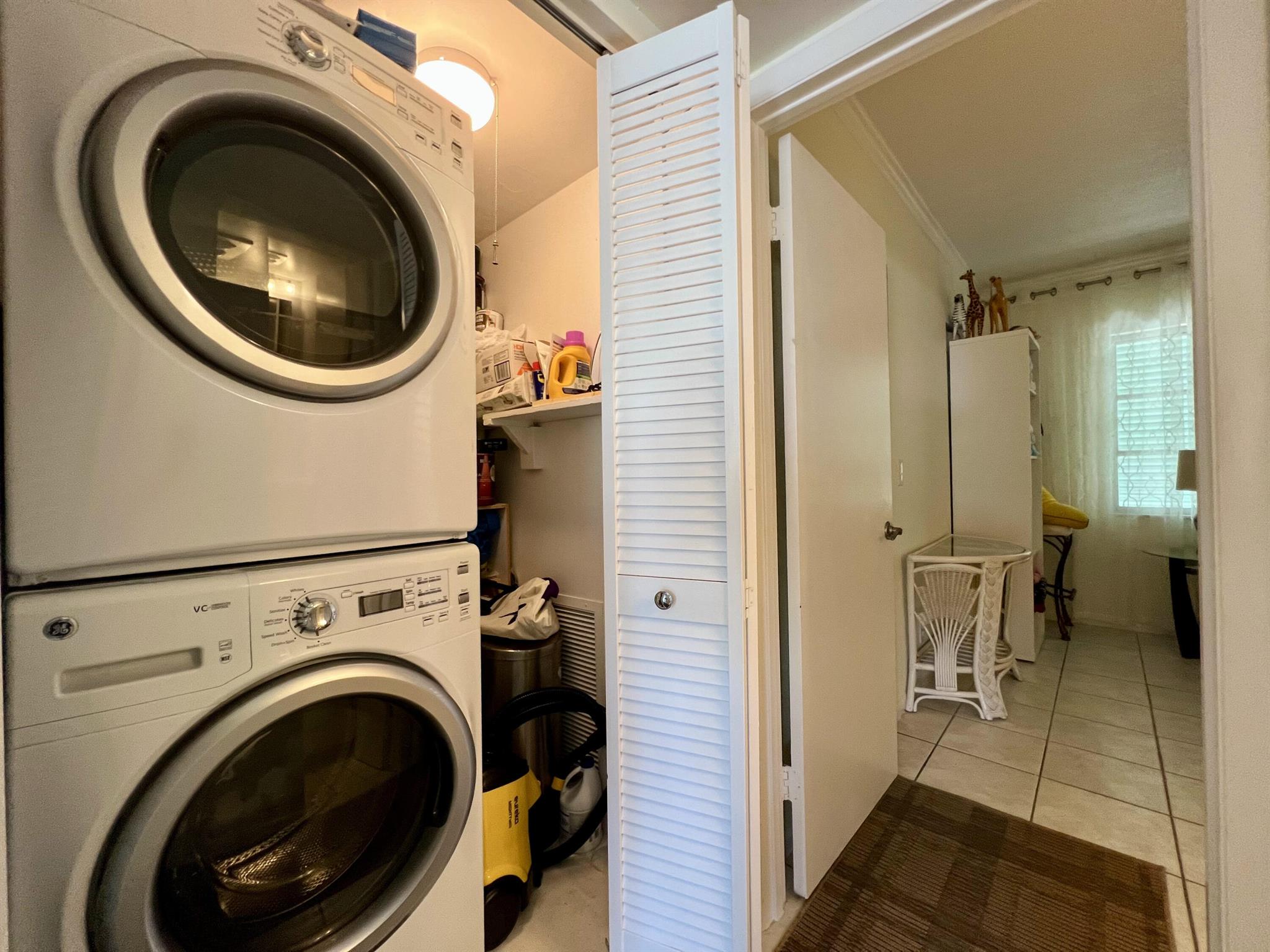 PALM BEACH VILLAS CONDO - Residential Lease