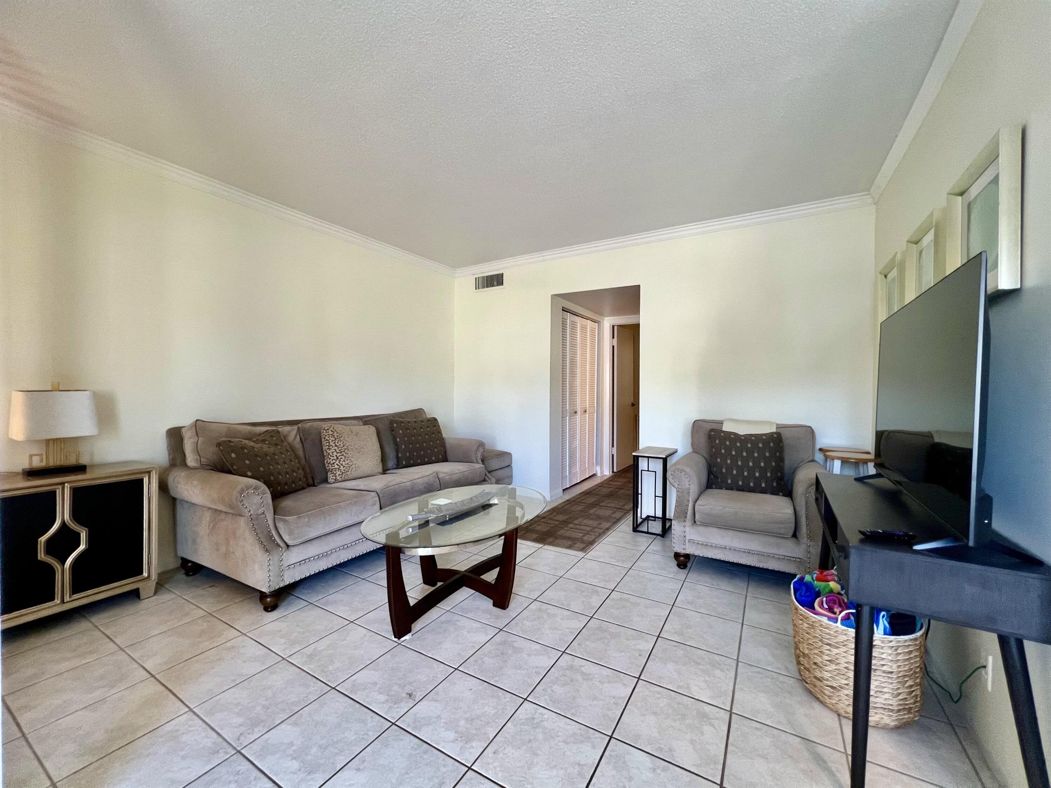 PALM BEACH VILLAS CONDO - Residential Lease