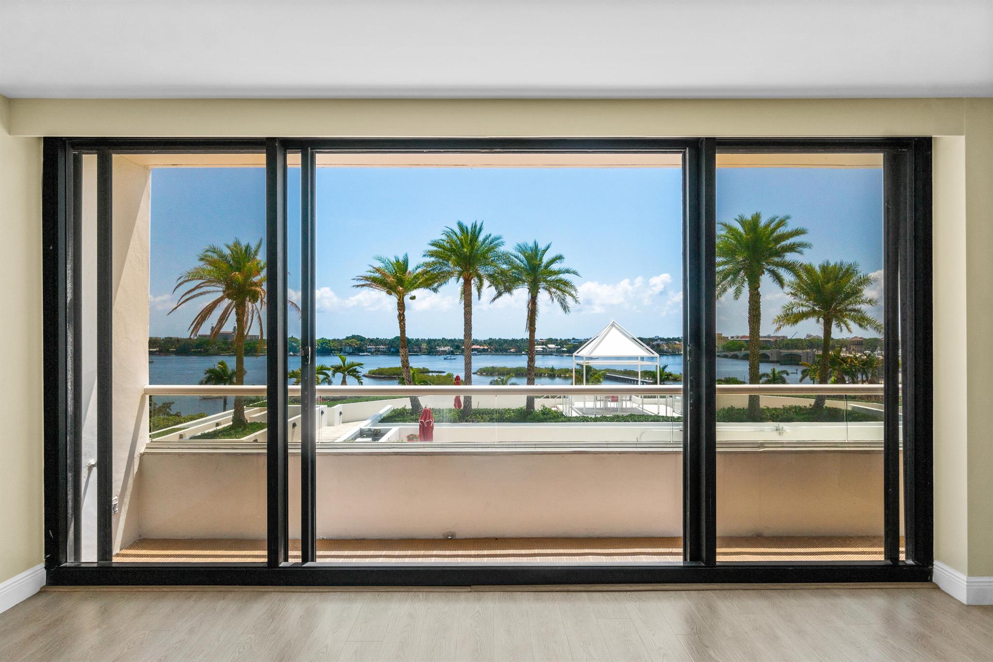 525 S Flagler Drive 6b