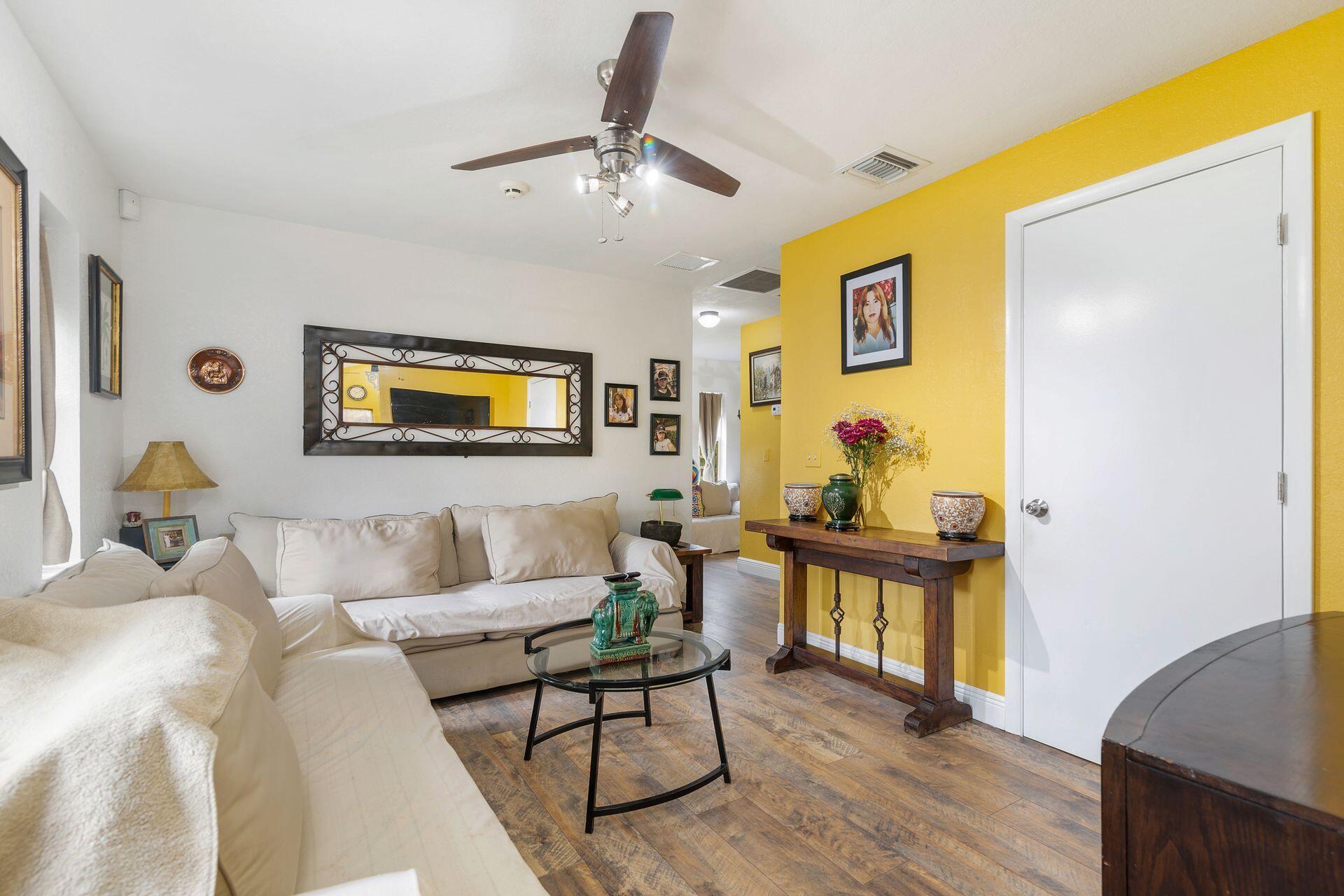 LOXAHATCHEE GROVES - Residential