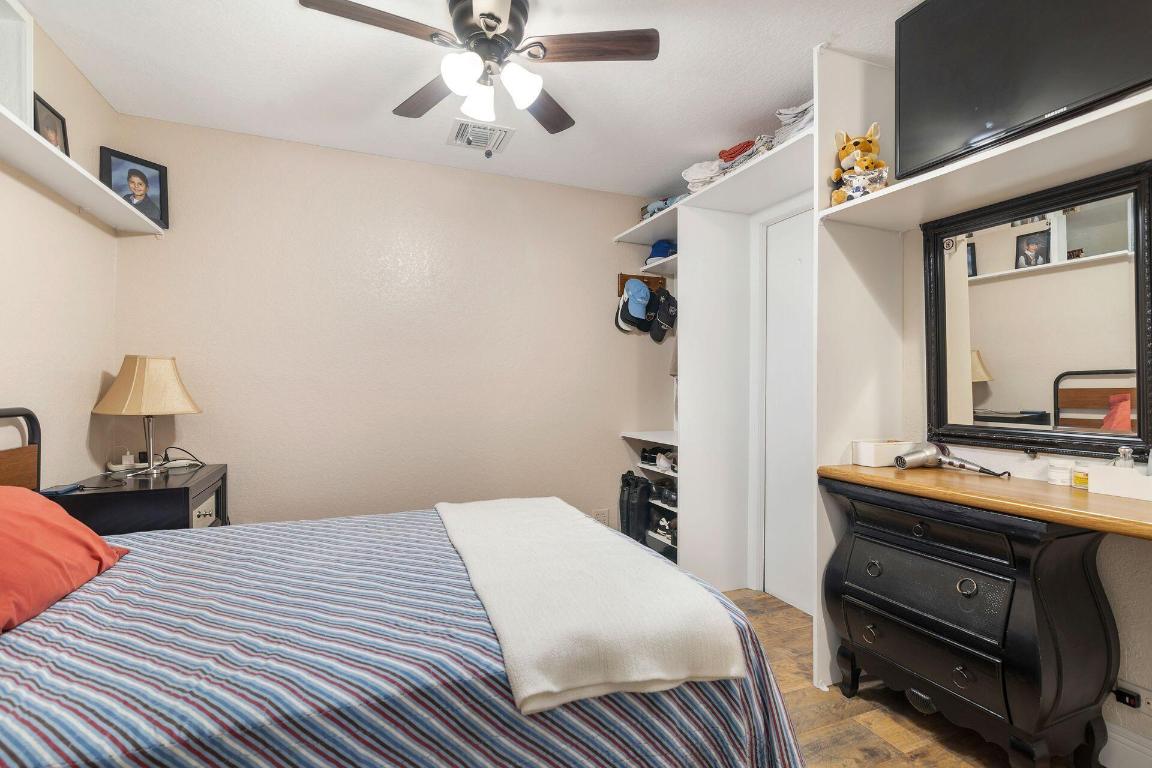 LOXAHATCHEE GROVES - Residential