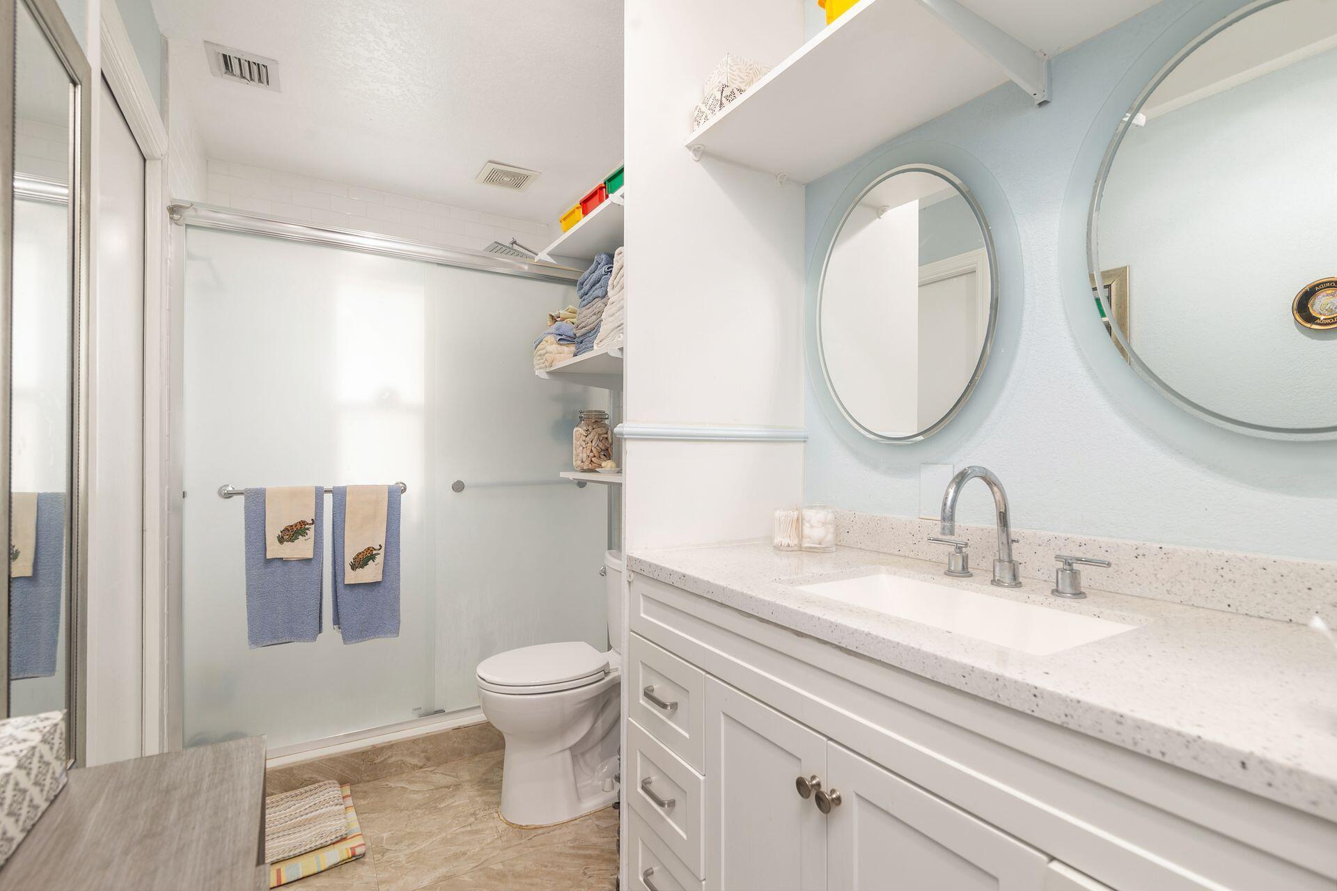 LOXAHATCHEE GROVES - Residential