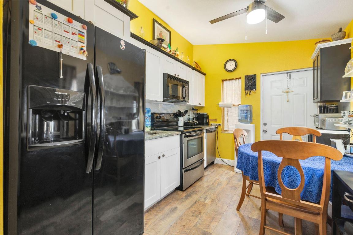 LOXAHATCHEE GROVES - Residential