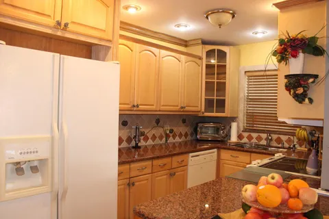 1050 NW 13th Street Unit 285d, Boca Raton, FL MLS: R10928159